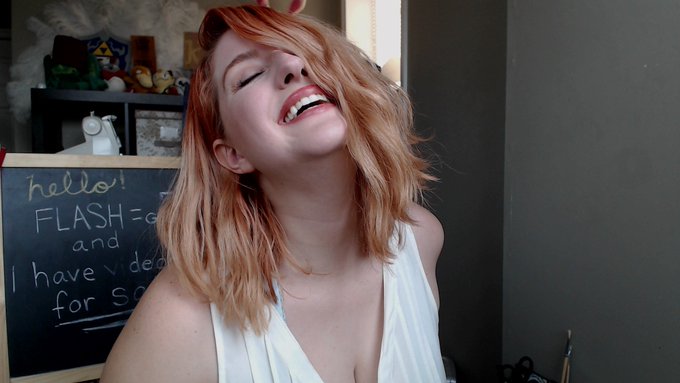 I'm heeeeeeeeeeeere!!!! https://t.co/Y8eq07LuDp https://t.co/ispJUypMIp