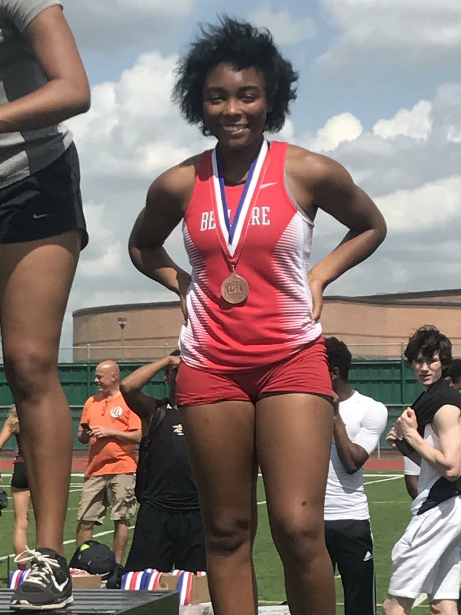RunninCards's tweet photo. Congratulations Jia on advancing to the #RegionalsMeet ..Shot Put 4th place 👏👏 https://t.co/WSljs7EBzK