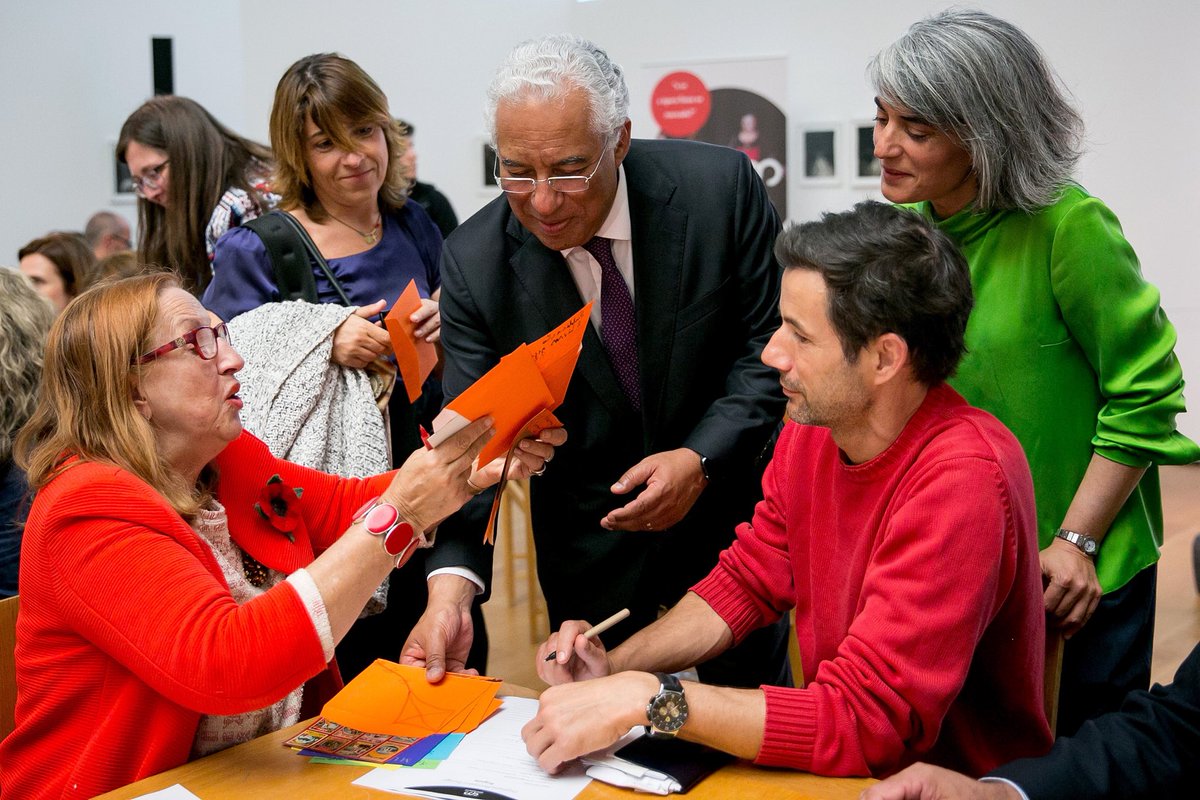 St3Kinger's tweet photo. Mostrámos que é possível ter um Orçamento Participativo ( https://t.co/Z1CA64tatj ) à escala nacional, com a... by #govpt via @c0nvey https://t.co/tW86ynEeA7