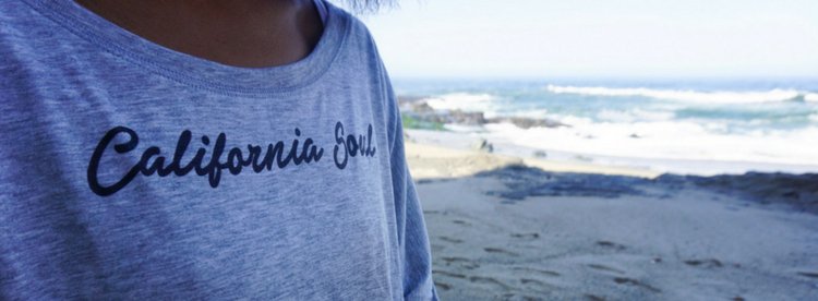 TheCoolHipMom's tweet photo. "California knows how to party!" More reasons why I love the Golden State, on the blog: https://t.co/UoNgTp4saO #Tupac #2pacLyrics #MomLife https://t.co/JIv79xNusS