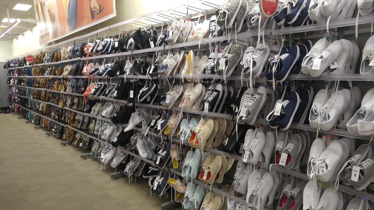 Zoned and filled! It's so pretty! 👠👡👞