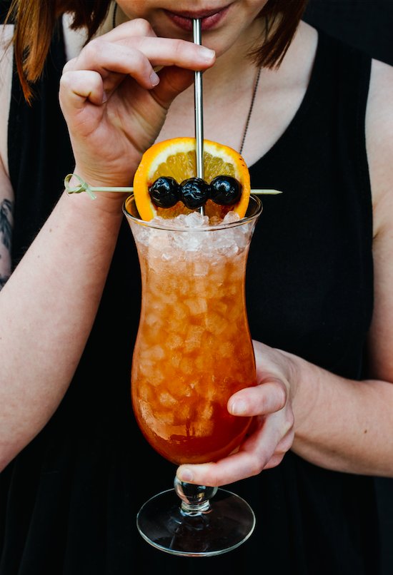 southfoodways's tweet photo. How do you #hurricane? #ChrisHannah #recipe from SFA's forthcoming #cocktail guide. #NOLA https://t.co/1kVunYvPHD https://t.co/yAe1PeAFQ5