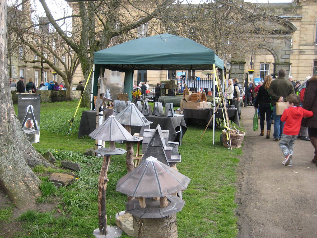 Slate and Nature tweet media