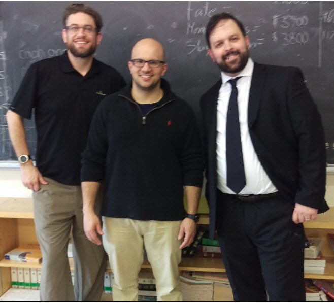 QuestradeCareer's tweet photo. Our volunteers stopped by @reginamundices yesterday to help facilitate the #JAProgramDWS program. Thanks @JACentralON! https://t.co/vTS1YGdqCA