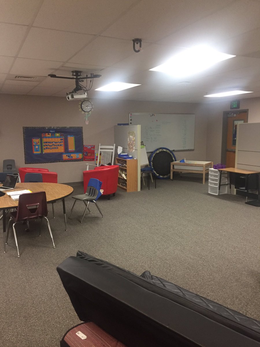 AshleyLinn30's tweet photo. Excited to transform the SSN room into a more inclusive "Den" for kids! #DCSDRmDesign @DCSDpd #pickus #HeritageExplorers https://t.co/joxXZCiCgT
