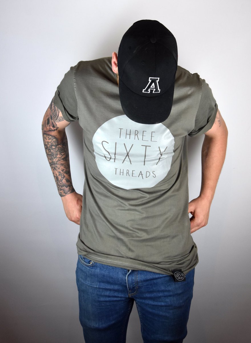 Three60Threads's tweet image. Rep #threesixtythreads with the khaki long Tee ! Love it ! £15 will get you one today 👍🏼 Dm for purchase !