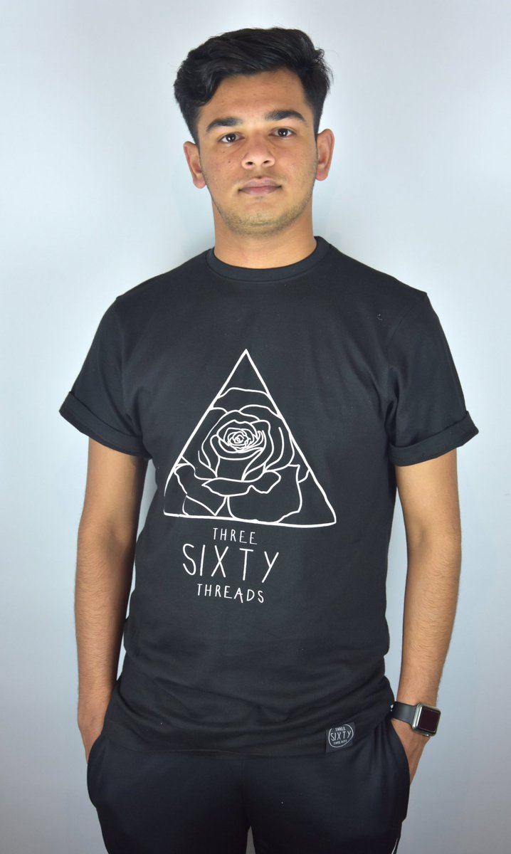 Three60Threads's tweet image. My favourite! The best #threesixtythreads design yet ! Looks great with jeans or joggers ! £15 ! Dm for purchase ! Ships nationwide !