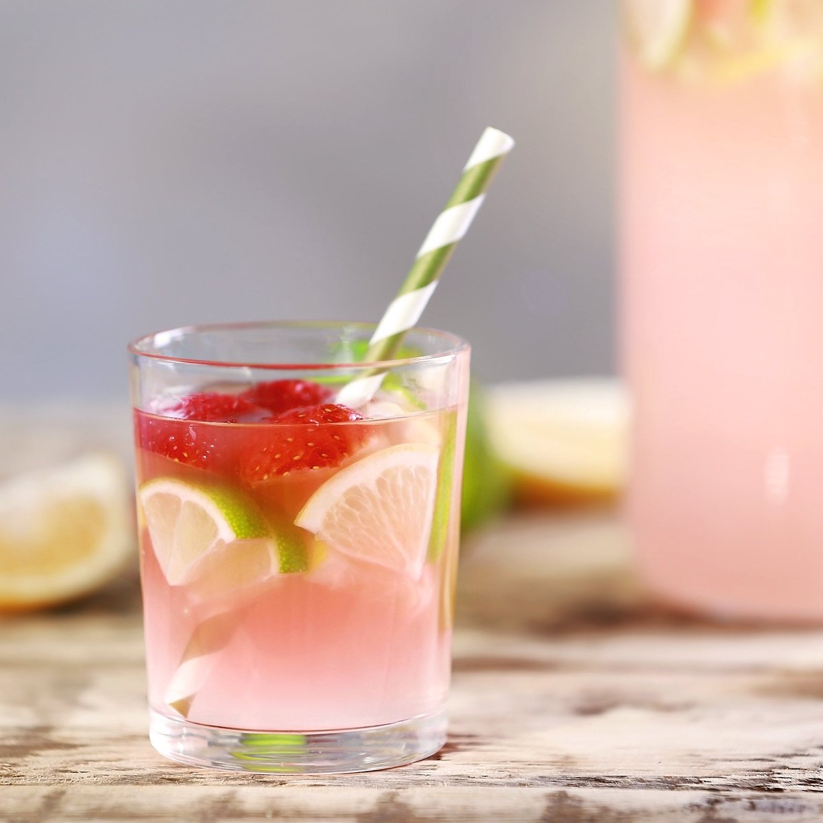 mytrusource's tweet photo. Try adding fresh citrus, berries, or cucumber to bring some flavor and color to your water without the added sugar.  #trutip https://t.co/41KHhMWsG9