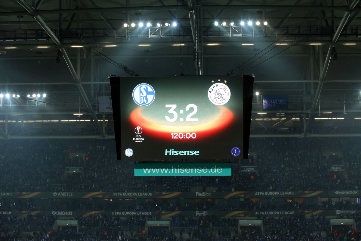 s04's tweet photo. ABPFIFF!
Super Fight, wir sind stolz auf euch! #S04AJA 3:2 https://t.co/SVgUJMwwNN
