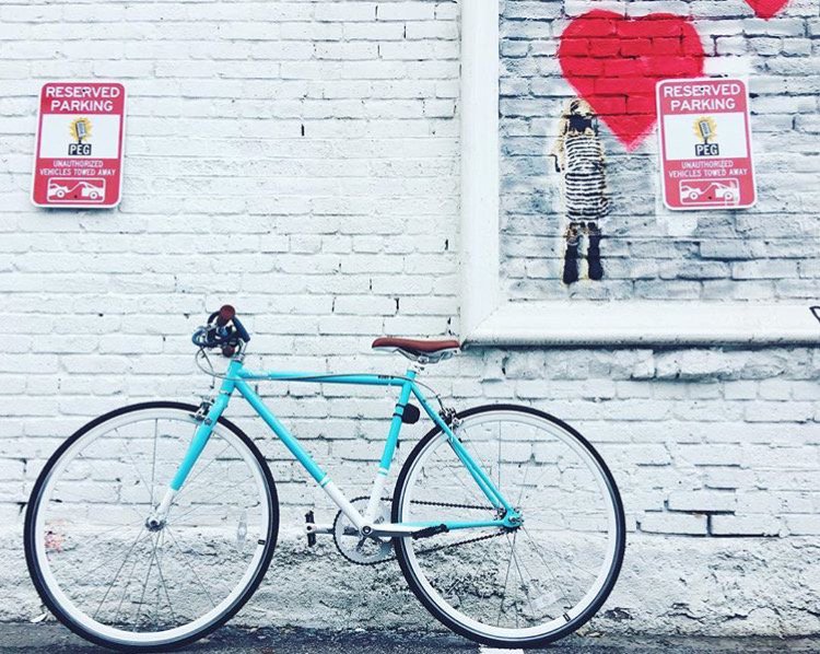 CriticalCycles's tweet photo. Loving this shot of our Sky Blue Harper Fixie by KJ ❤️🚲❤️ #MyCritical https://t.co/FnaHTWXcmq
