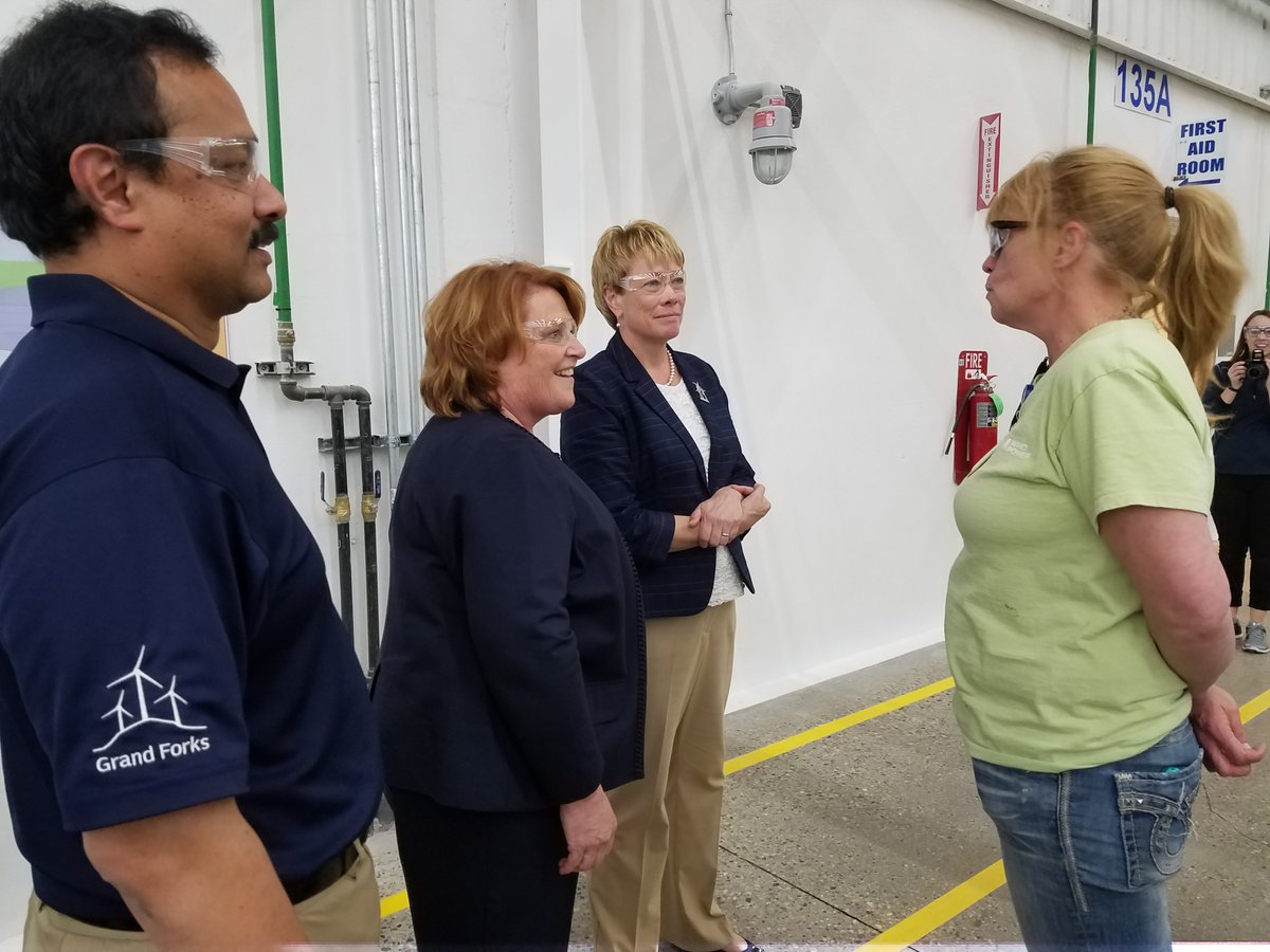 SenatorHeitkamp's tweet photo. Exciting visit today at LM Wind where dedicated workers produce #windpower &amp; grow jobs here at home every day https://t.co/OcHtu81CyC