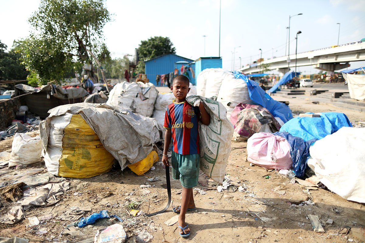 AJEnglish's tweet image. This newspaper, run and produced by street children in India, tells stories of the injustice kids suffer daily aje.io/6v2y