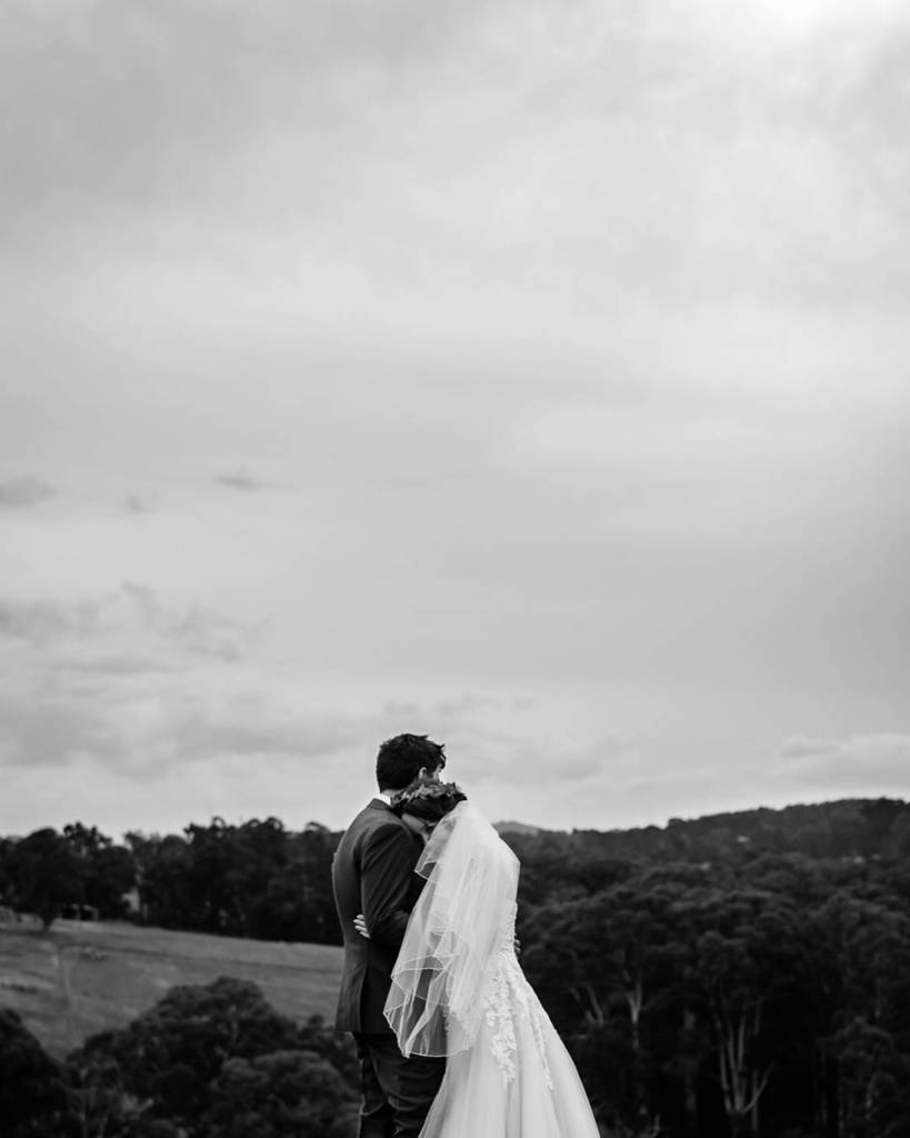 On top of the world.. .
.
.
(second shot for @bonavitaphotography) 
#glennichollsphotography  #bohobride #thatsdarling #loveauthentic #enga…