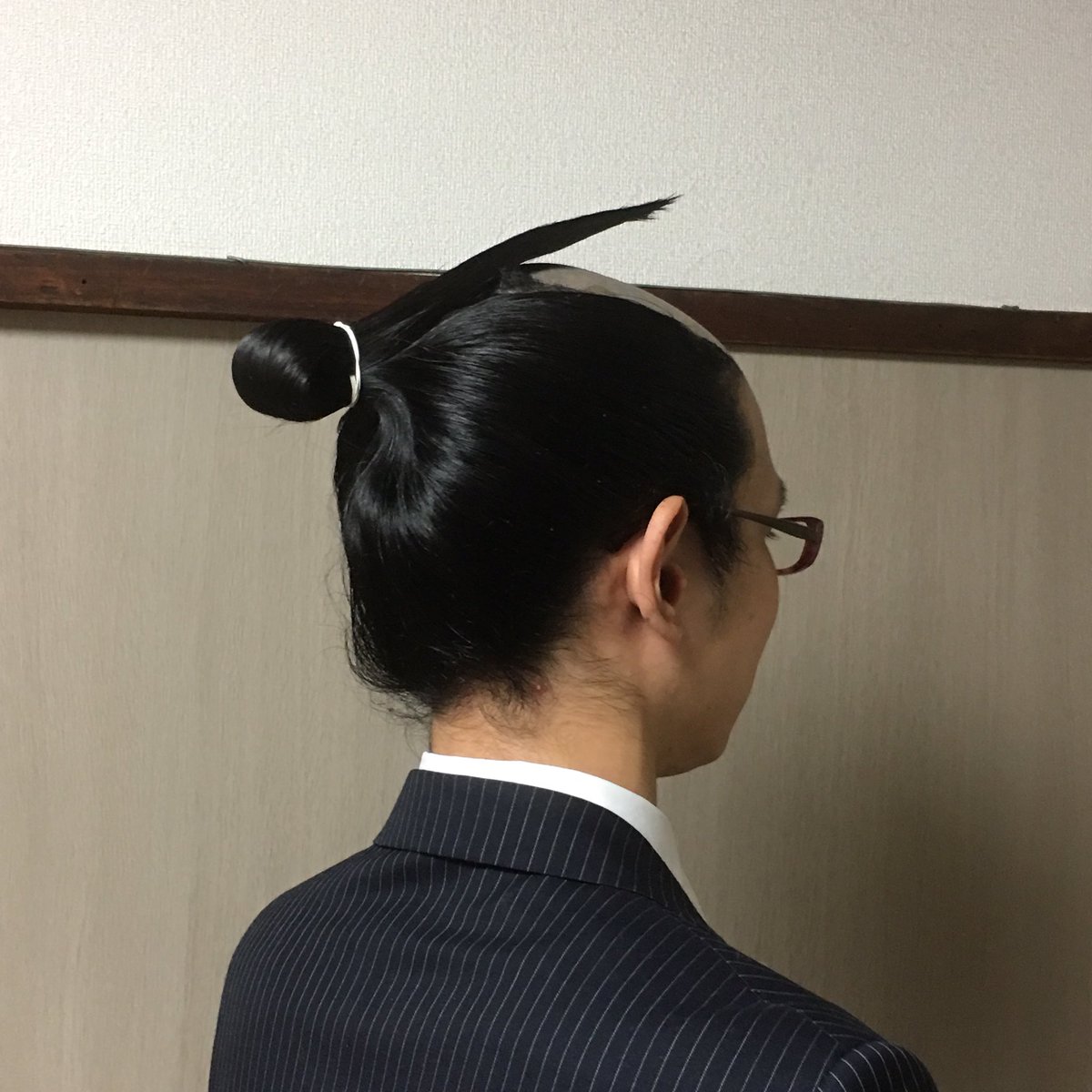 和の手仕事屋 日本髪結い 全国の ちょんまげ さんを 随時募集しております 告 4 27 木 4 30 日 てしごと屋日本髪スペシャルデー のイベント期間中 お立ち寄りくださいますれば 総髪 御家人 武将などにガッチリ変身 油代 かもじ賃貸料