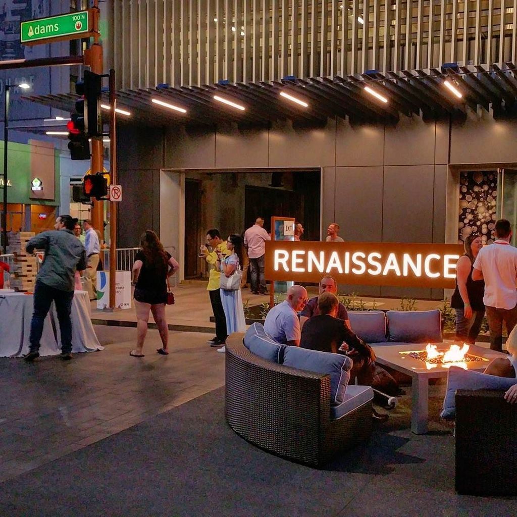 VividViews's tweet photo. @renhotelphx #rblock #dtphx Awesome relaunch of the Adams St and Renaissance Hotel makeovers https://t.co/AsSMNq6Gbf https://t.co/HDP60oVRWg