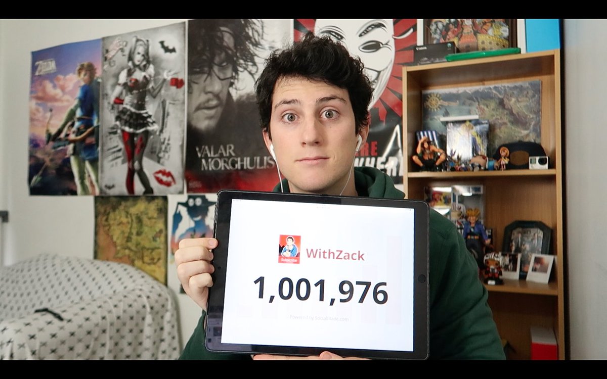 WithZack's tweet photo. Un día mas solo puedo decir muchísimas gracias!! Es increíble haber podido llegar al millón tan rápido y es todo por vosotros!! Os quiero!! https://t.co/Mx6bDRRpCk