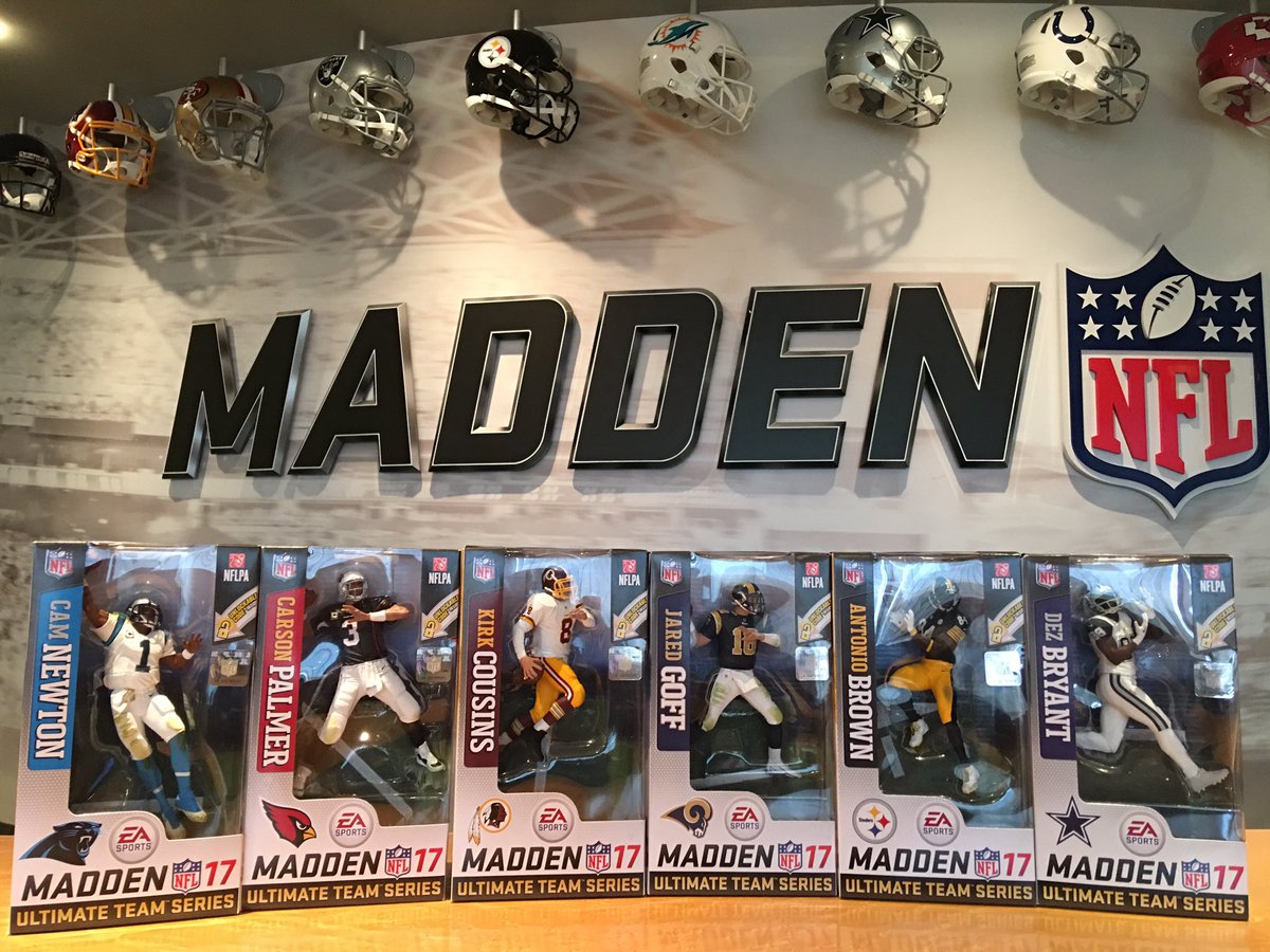 EASPORTS_MUT's tweet image. RT and LIKE for a chance to win a COMPLETE SET of Series 3 Madden Ultimate Team @Todd_McFarlane's