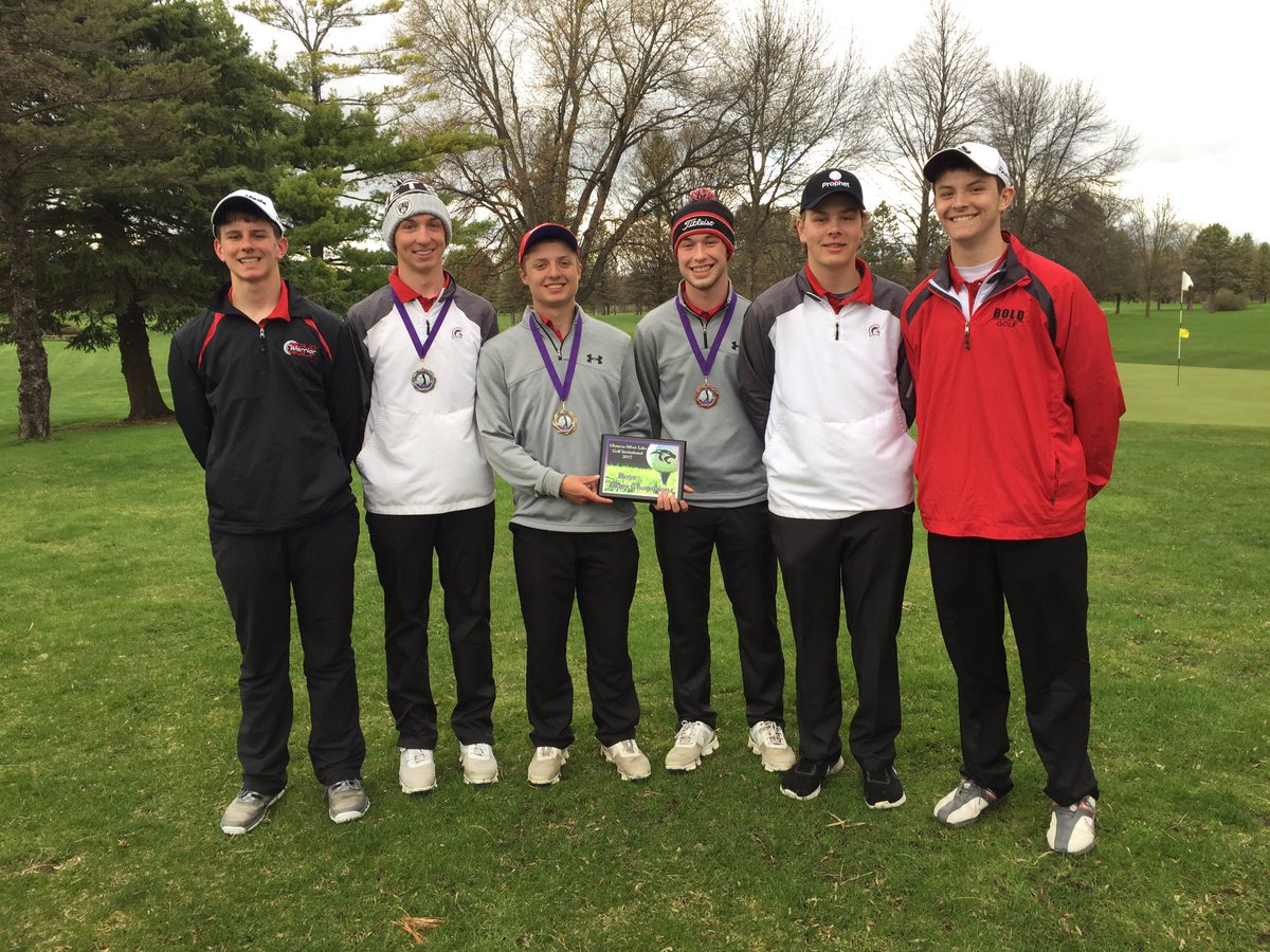 BOLDBoysGolf17's tweet photo. Today @ Glencoe we took 1st!
Mason- 77, 1st ind.
Slappy- 81, 2nd ind.
Lipz- 83, 4th Ind.
Prophet- 91
Brenden- 104
JHans- 106 https://t.co/DHszUIhLV8