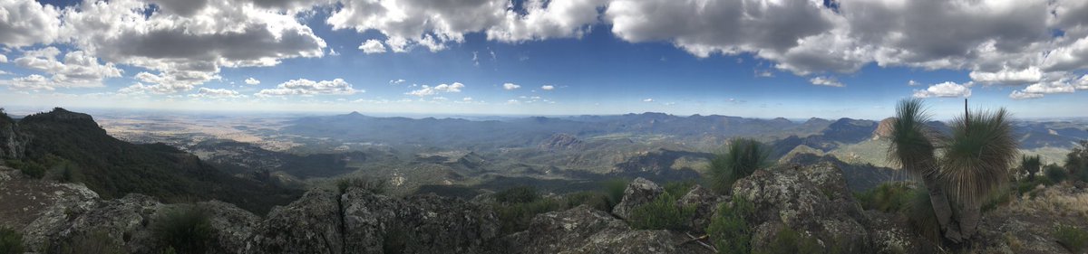 Hannah_webb22's tweet photo. Made it to the top of Mt Exmouth on Wednesday, the top of the Warrumbungles. 18km round trip well worth the views #cantoo https://t.co/fkBfuZetP0