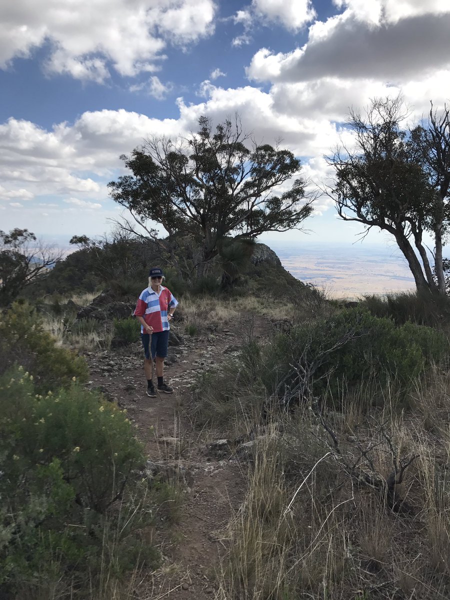 Hannah_webb22's tweet photo. Made it to the top of Mt Exmouth on Wednesday, the top of the Warrumbungles. 18km round trip well worth the views #cantoo https://t.co/fkBfuZetP0