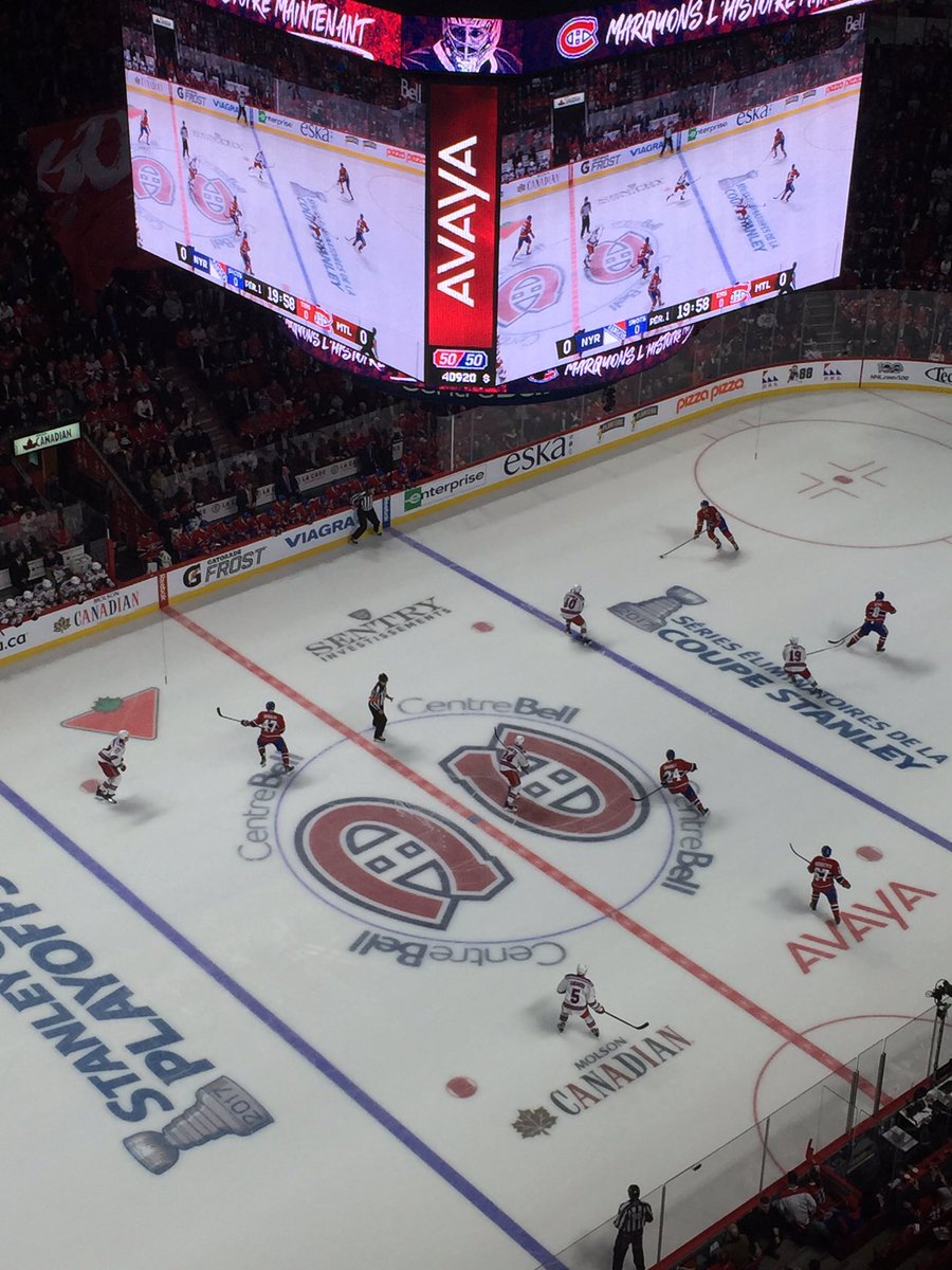CanadiensMTL's tweet photo. C'est parti!

It's on! #GoHabsGo https://t.co/x1ffbKoZ1f