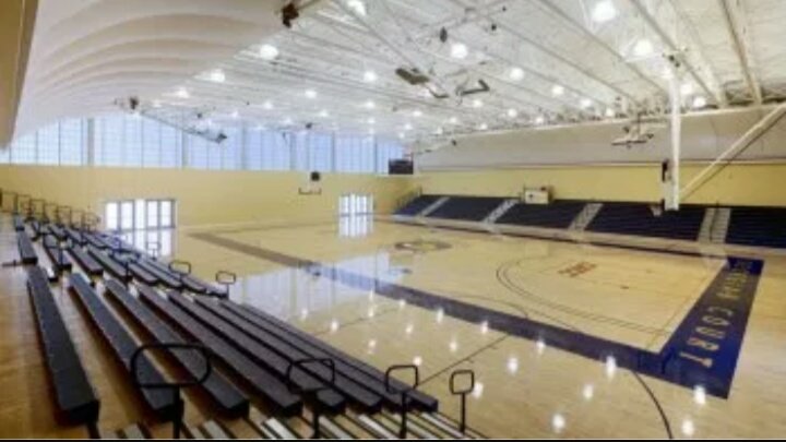 streeetch_'s tweet photo. Extremely blessed and excited to announce I'll be furthering my academic and athletic career at Georgian Court University!! #LionPride 🦁🏀🤘 https://t.co/x7Xxg5VbAY
