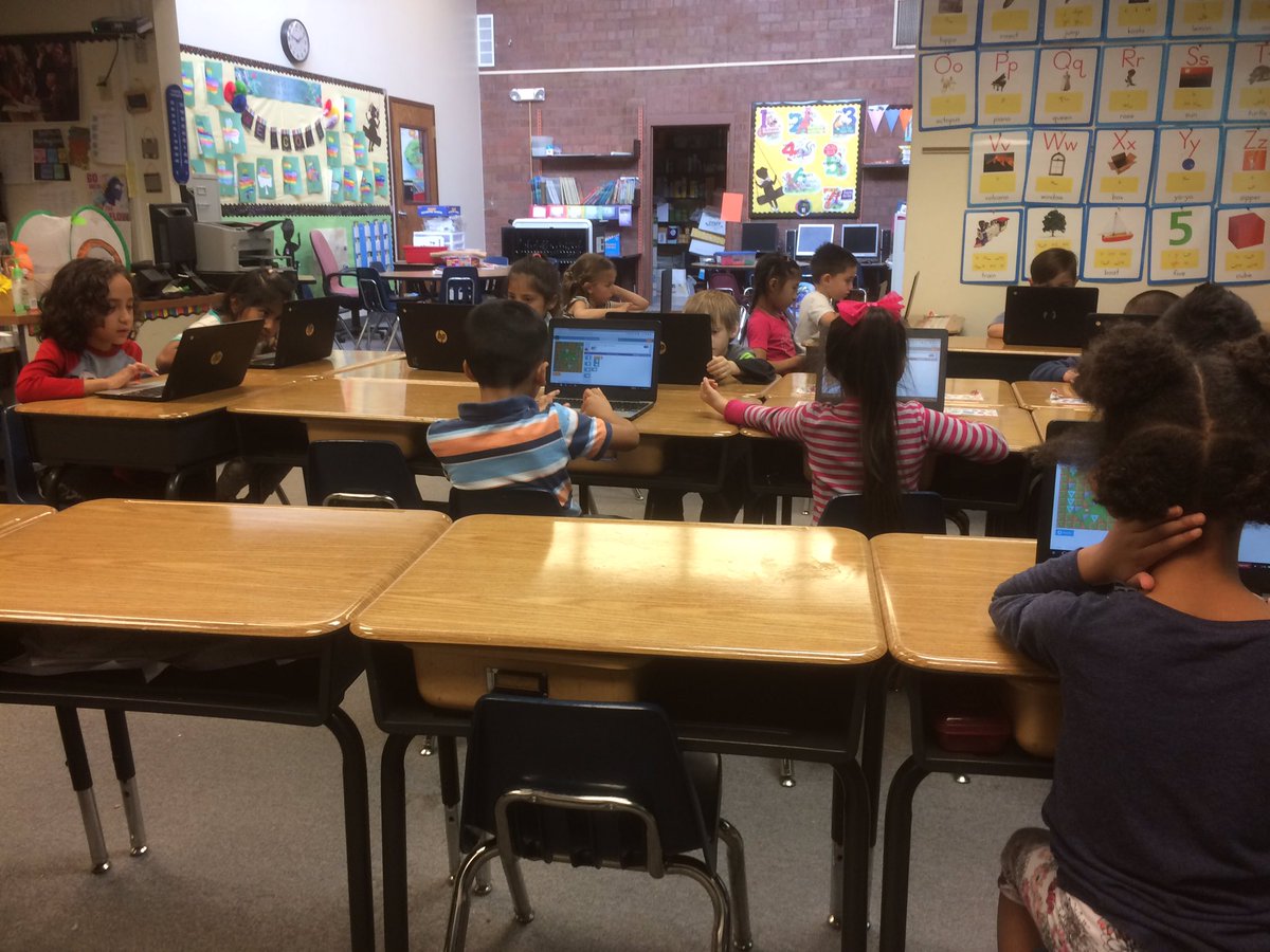 Johnjohna66John's tweet photo. Kindercoders #gsdedtech https://t.co/e3KQyuERi2