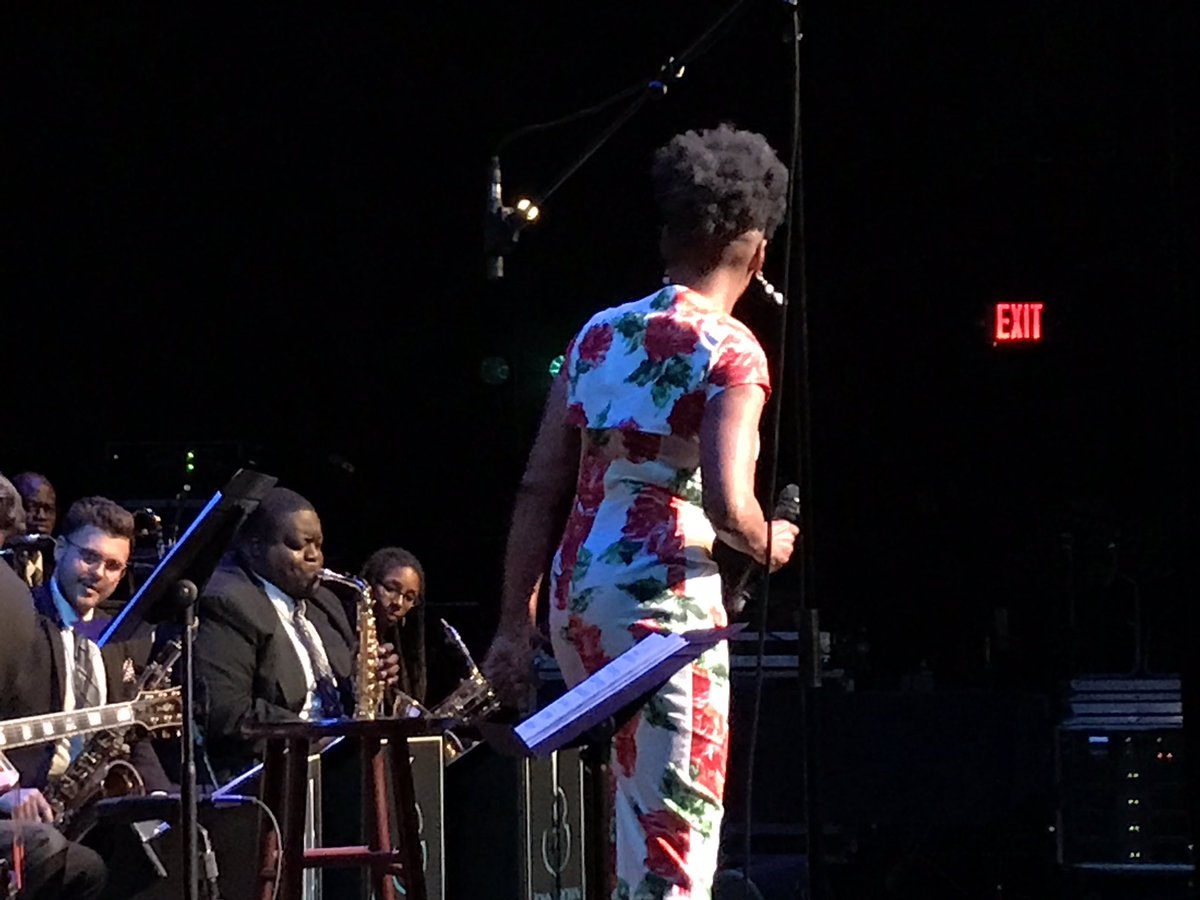 AnthonyABC11's tweet photo. Beautiful start to the #DesignAWorldWithoutALS Benefit Concert:@OfficialNnenna and #JohnBrownBigBand ! #realjazz #whatavoice #abc11 https://t.co/usgAKp327A