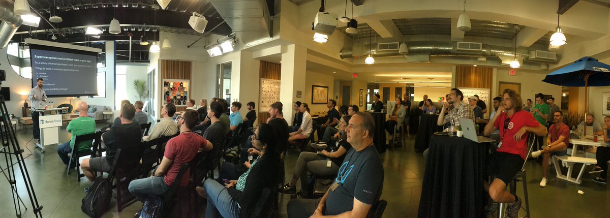 HomeawayUIE's tweet photo. Full house at #EnterpriseJS at @homeaway /cc #NodeJs #javascript https://t.co/8BiD1CL7PV