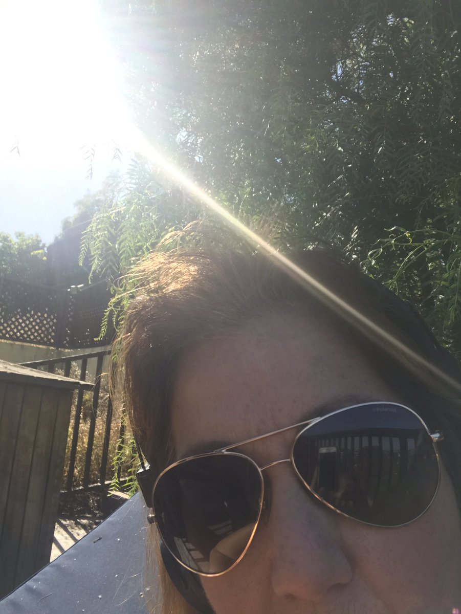 LisaSara4Good's tweet image. Listening to Lee Harris music Is this what you mean by finding "pockets of Light"
@alizahope @LeeHarrisEnergy