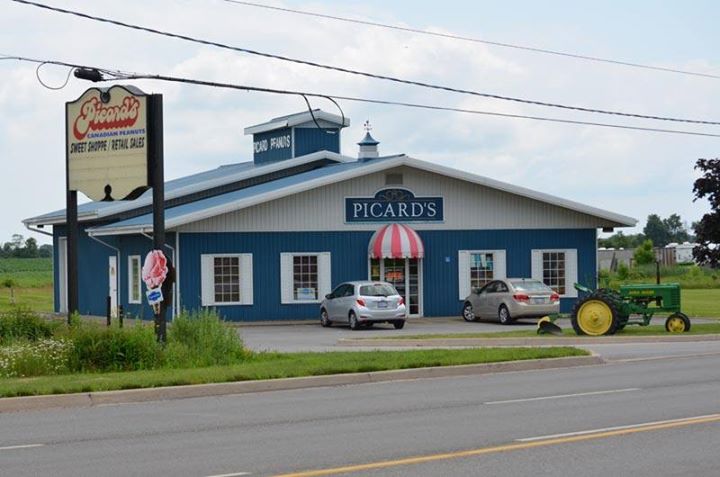 dpuddy18's tweet photo. Picards Peanut's, famous nationwide. We are privileged to have these guys in our backyard! #PicardsPeanuts #NorfolkCounty https://t.co/6Ox4itshfG