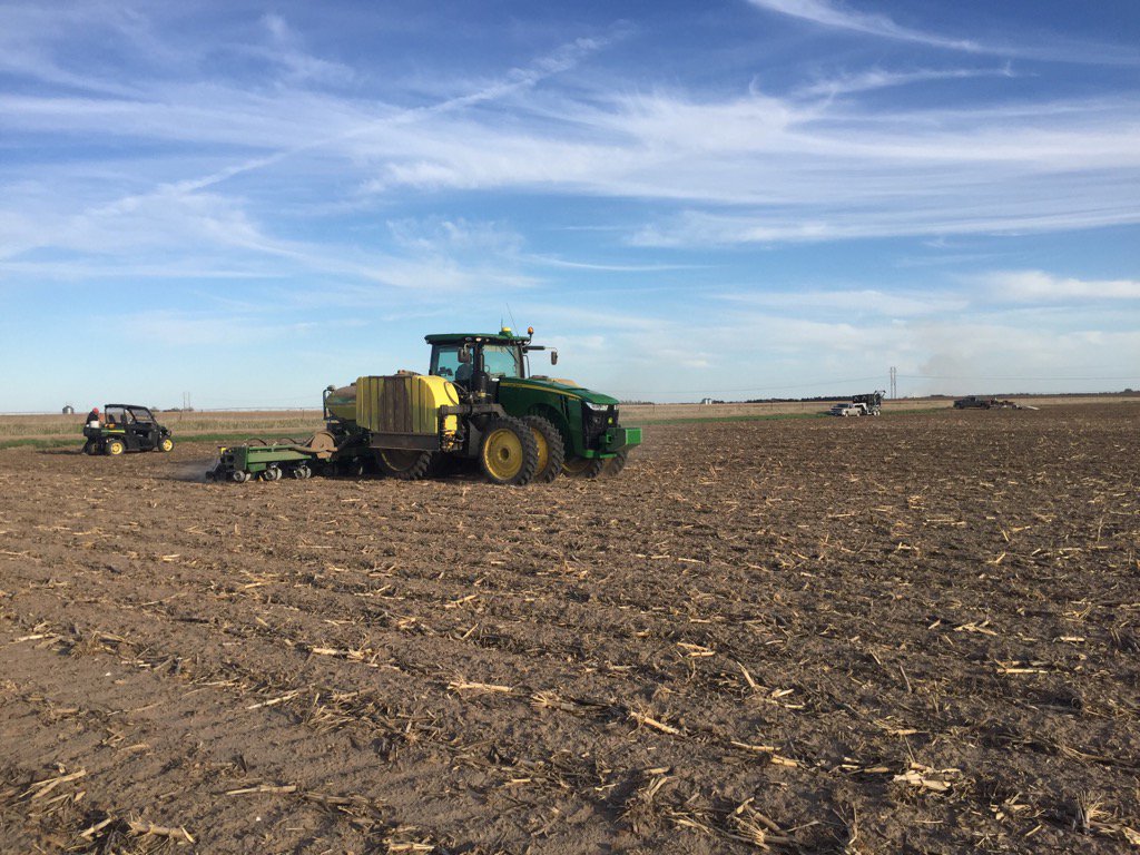 impact_ag_Todd's tweet photo. Last pass of a Qrome plot! #pioneer #precisionplanting https://t.co/5E2ZOnZJ3F
