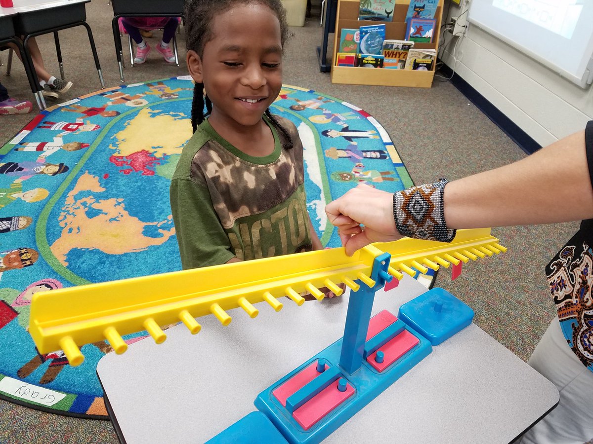 tima_williams's tweet image. Keeping it all balanced in first grade  @ClaxtonElem @AVLCitySchools #equibeambalance #growingmathminds