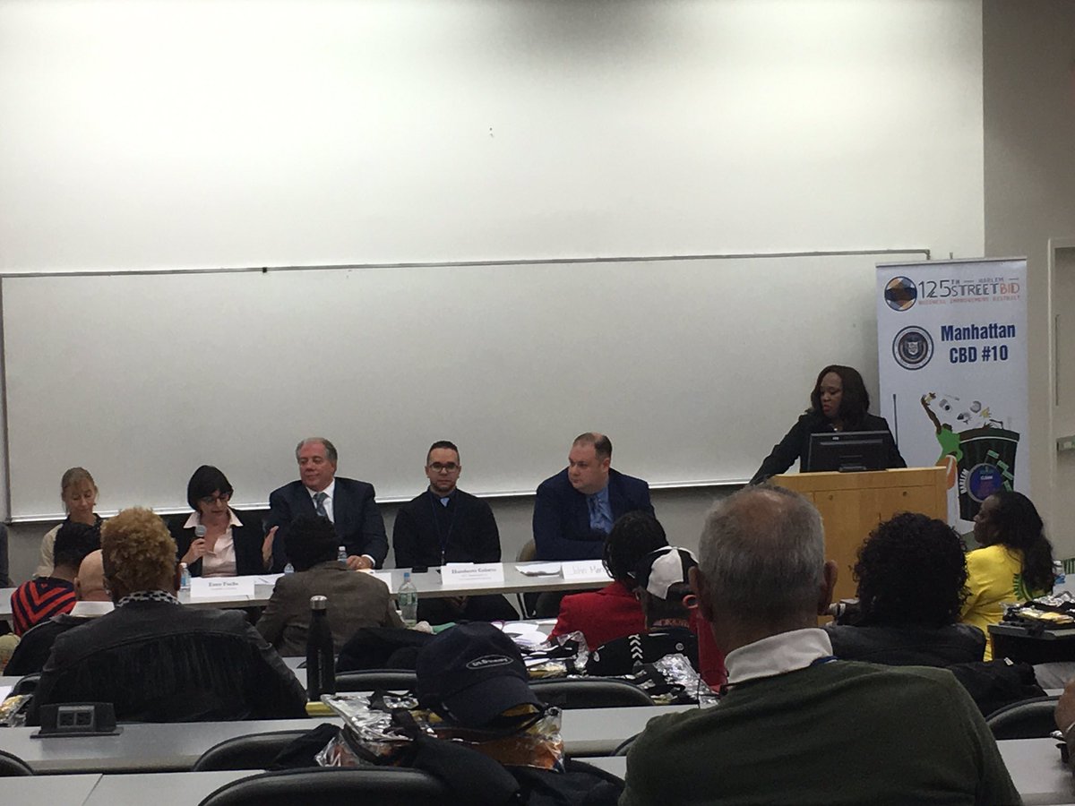 tysonlordgray's tweet photo. At the @125thstreetbid forum discussing how to have a healthier and cleaner Harlem! #healthmatters #greencommunity #justdunkit https://t.co/LeivKQhGHJ