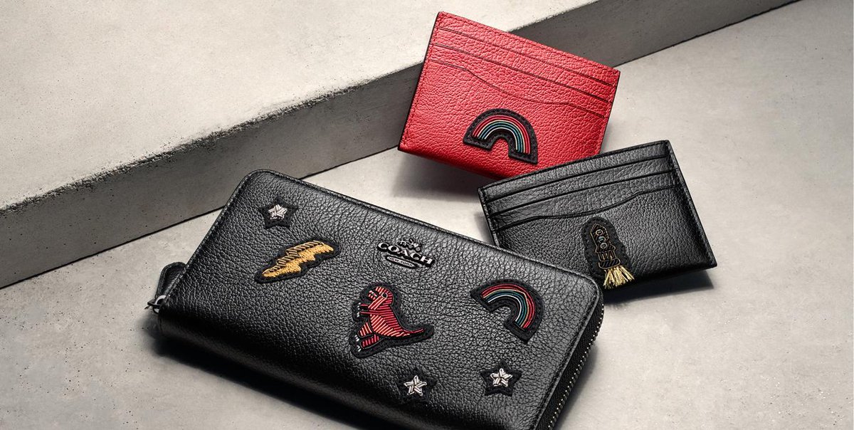 Coach's tweet photo. Souvenir Embroidery nods to road trips and Americana. #CoachSpring2017 https://t.co/p2k6rODHbM https://t.co/VZ1PBBEujQ