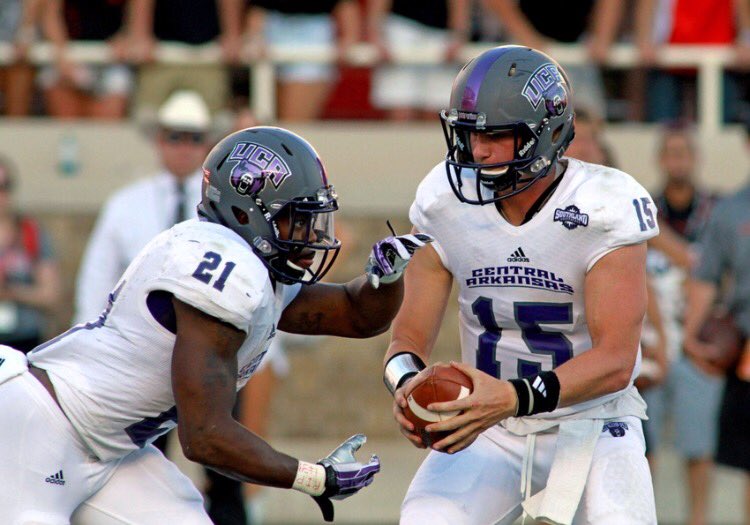 _CoachEllington's tweet photo. Blessed to receive my first offer from Central Arkansas!! https://t.co/Q15K1IPCbm