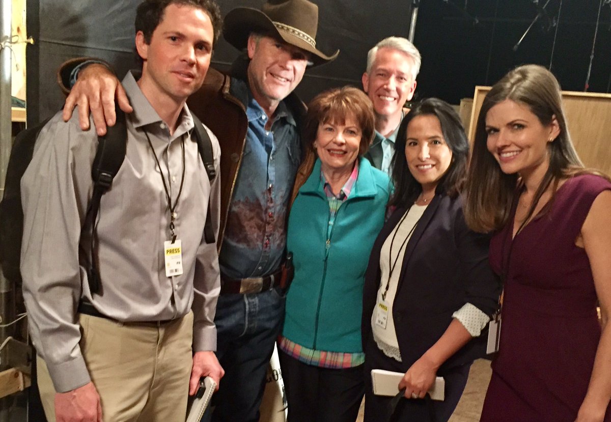 mamalou8's tweet photo. Great day on #Longmire with excellent NM talent! @netflix @LongmirePosse @GreerShepherd https://t.co/XXQLIzjaWc