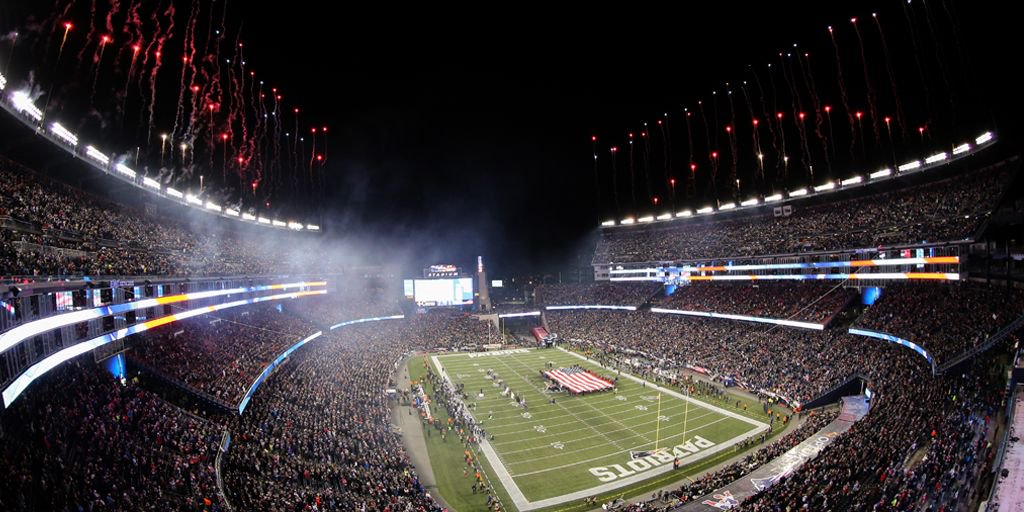 Patriots's tweet photo. Five nationally televised games, including the NFL season opener at @GilletteStadium.

Season highlights: https://t.co/p0KxiLlOG0 https://t.co/DXp2VXOnnu