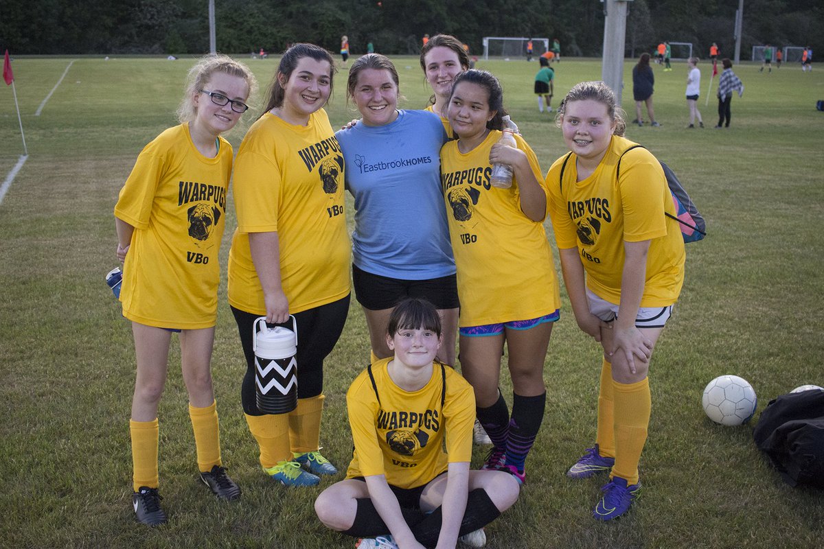 AuburnSoccA's tweet photo. Our U16 Girls Recreational league gives "Empty Water Bottle Award" to a player from *opposing* side who competed w/ maximum intensity #EWBA https://t.co/XreMenxnDl