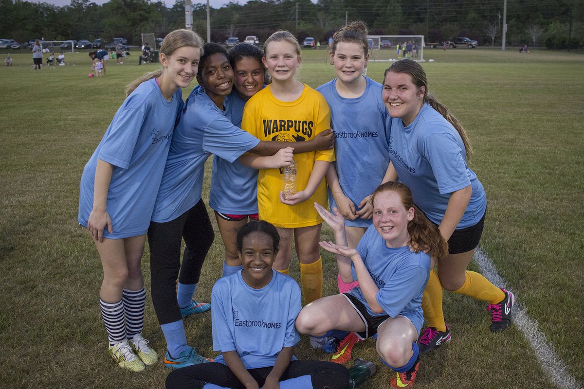 AuburnSoccA's tweet photo. Our U16 Girls Recreational league gives "Empty Water Bottle Award" to a player from *opposing* side who competed w/ maximum intensity #EWBA https://t.co/XreMenxnDl