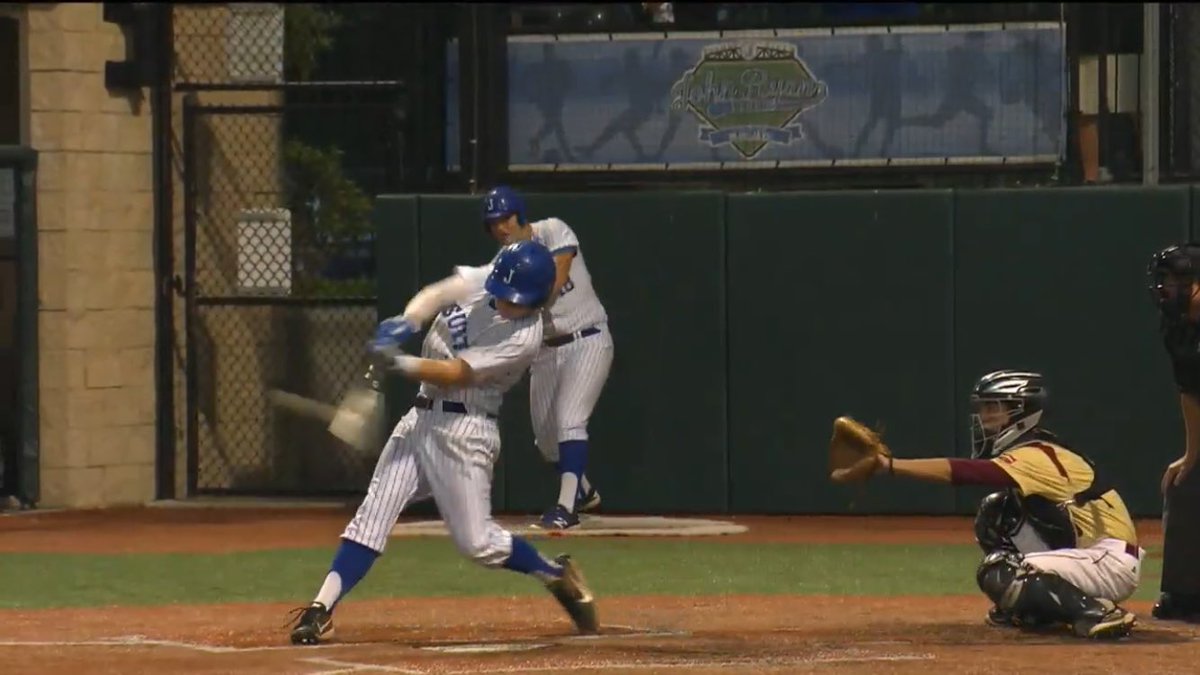 CoachGam's tweet image. Eat up @marc_theberge5 !!!  Love it!!!    #barrels #eat