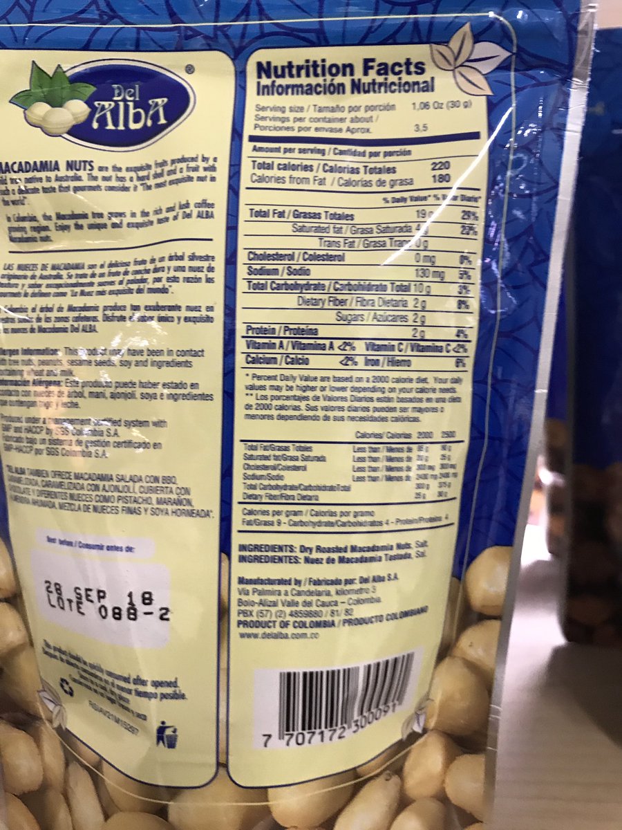 jebedoya's tweet photo. Esperando vuelo de .@avianca en #Palmira disfrutando de productos #DelAlba de cultivos del #EjeCafetero. Y exportan! #CampoDeEmpresarios https://t.co/R0mRdmKWe2