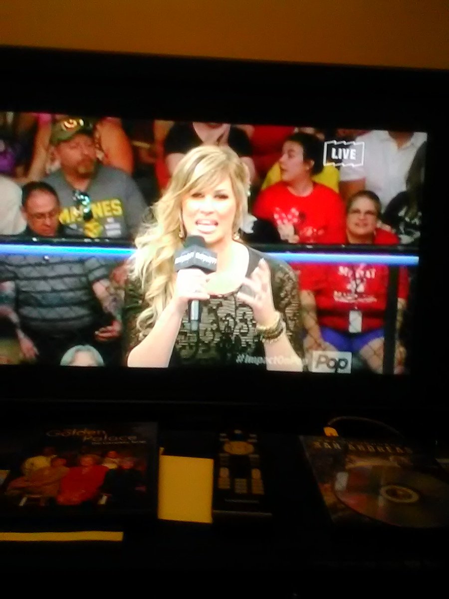 chrissy_judkins's tweet photo. Thank u @IMPACTWRESTLING fans, @karenjarrett The Jarrett family and all the wrestlers the knockouts 4 #makingimpactgreatagain https://t.co/m7ZDjB1Uu6