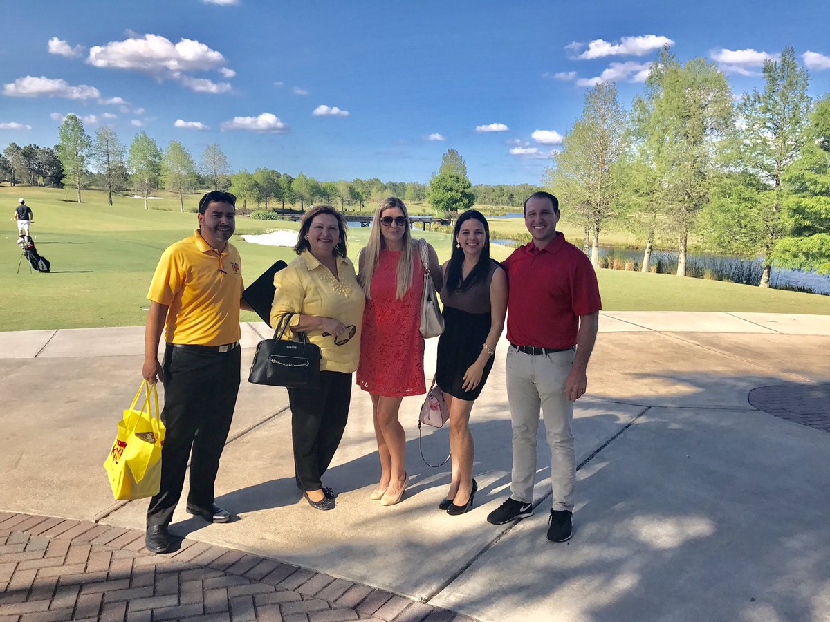 LatinoOpen's tweet photo. How perfect of an afternoon @ShingleCrkGolf? Ready to raise $ for @SantiandFriends. #autism #orlando #golf https://t.co/4BMfKnbrjv