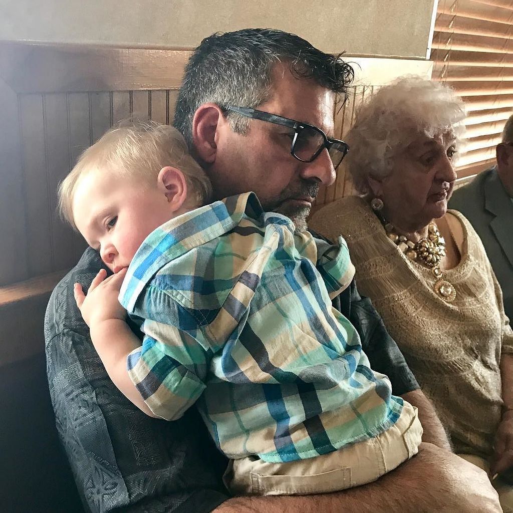 TerryRossi's tweet photo. Whittle baby 🍼 #babydeclan and grandmom Betty https://t.co/w33thrAXz5 https://t.co/s1PvNPbohA