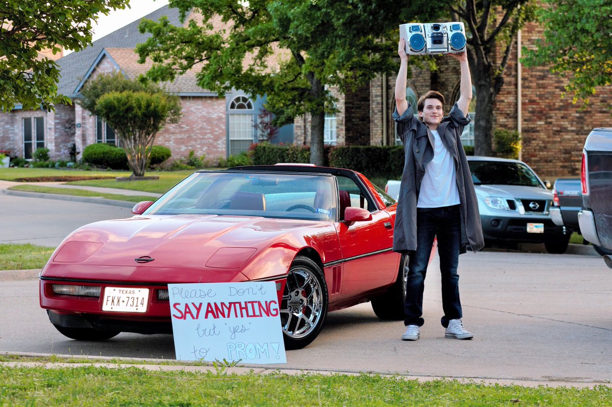 DeVriesDevries's tweet photo. Say Anything (1989) https://t.co/rlFcNeMrir