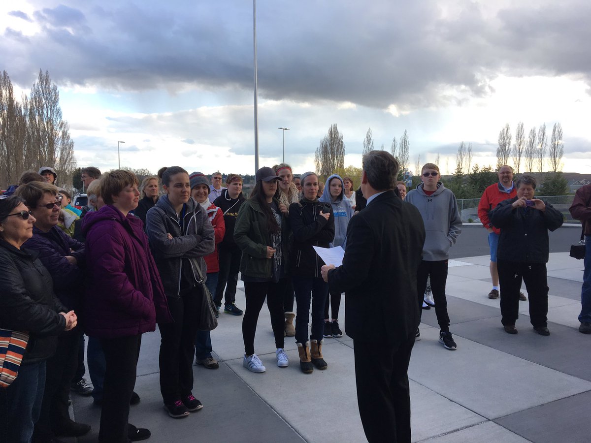 formerphs's tweet photo. Supt. Maxwell kicking off the Open House at PHS https://t.co/JMmTQOk9zm