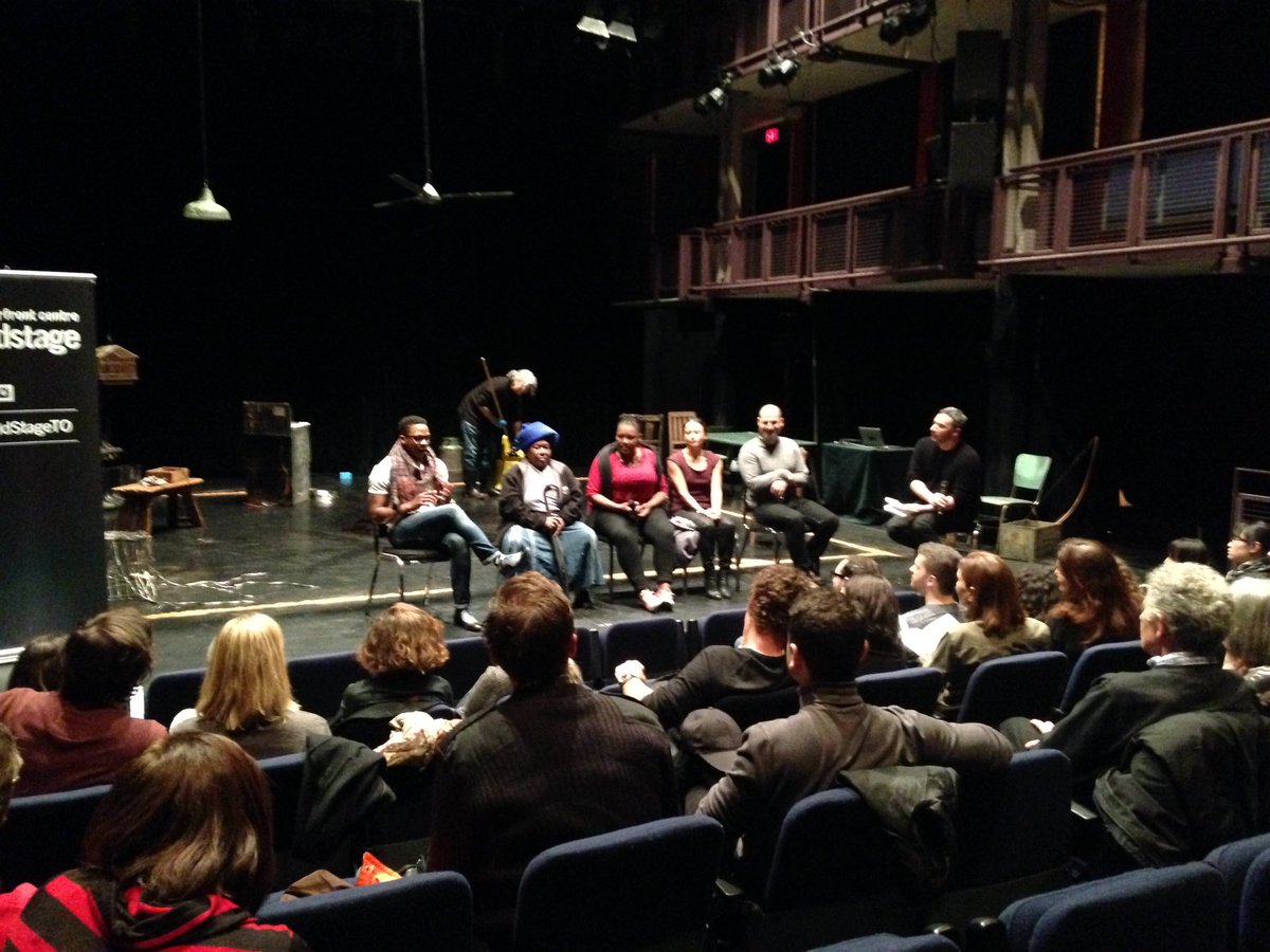 More than worth the wait, the company introduces themselves to the audience.This group have played this work for 5yrs in 17 countries#theato