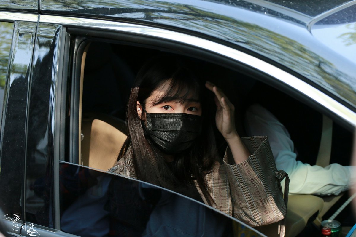 AllAboutApinkTH's tweet photo. [PHOTO] 170421 Eunji for After Music Bank rehearsal https://t.co/3n1IAL2UHe