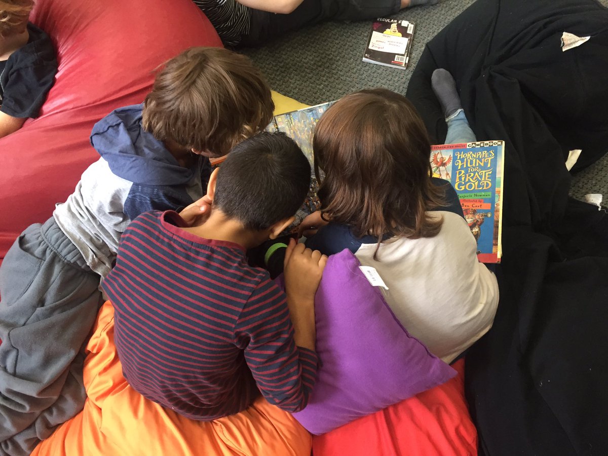 bnwps_celia's tweet photo. We have Library every Friday after play this term. Please try and remember to return our library books on this day. https://t.co/maPRYEybN4